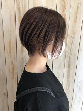 ヘアーアンドメイクサワ 佐久店(sawa) 20代　ショート　グレージュ　大人可愛い　小顔カット