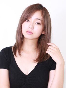 ルージュミュー(ROUGE mieux) 小顔カット/ミディアム/ロング/レイヤーカット【茗荷谷駅】