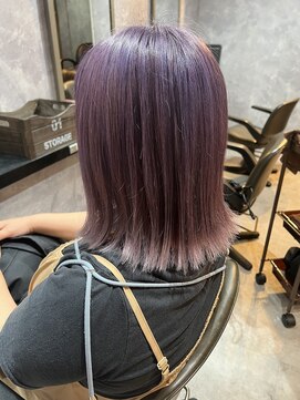 ラクール(la cour) 切りっぱ外ハネ×ラベンダーピンク