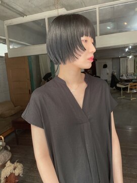 メーヴェ(Mowen) [ 前上がりカット ]