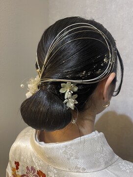 ウィスプ 赤羽店(wisp) タイトシニヨン