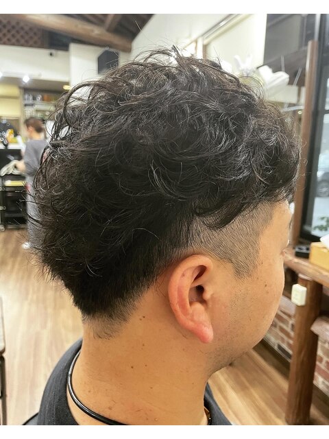 メンズパーマでモテモテヘアー