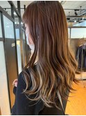大人かわいいエギョモリミルクティーブラウン ひし形シルエット