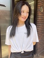 コードプラスリム(CODE+LIM)&nbsp;レイヤーカット／黒髪／艶