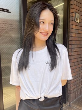 コードプラスリム(CODE+LIM) レイヤーカット／黒髪／艶