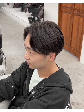 ソソ(soso) ニュアンスパーマセンターパート【横浜/ブリーチ】