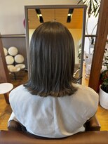 カミイロ バイアモール(by Amor)&nbsp;赤みを抑えたマットブラウンで上品な大人カラーに