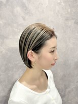 ルアナ(Luana) umbrella × short bob
