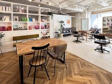 アイビー ジュール(IVY joure)の雰囲気（カフェ空間をモチーフに♪お客様がリラックス出来る空間。）