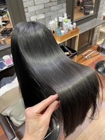 トイロ(toiro)&nbsp;鯖江/髪質改善/艶髪ロング/髪質改善トリートメント/酸性縮毛矯正