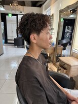 アイズ 海老名(AIZU) ツイスパセンターパート メンズヘア ツイストスパイラルパーマ