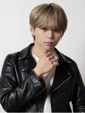 リトバイトゥルークリエイション 大宮(Re:to by True Creation) 【韓国風】シースルーマッシュ×プラチナブロンド