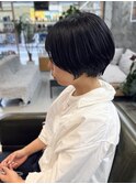 ショートボブ