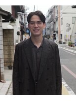 マレ(MARAIS)&nbsp;メンズセンターパートスタイル