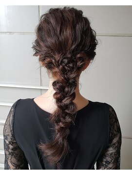 スーリール 九産大前店(Sourire) 編み下ろしアップ