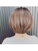 大人の艶カラーボブ