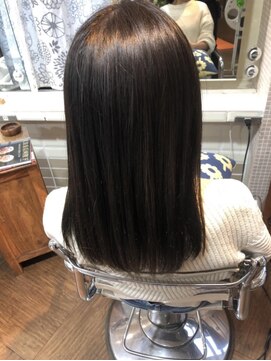 ウィル ボッサ 御茶ノ水 神保町(WILL bossa) すれ違う人全員が驚いちゃう♪艶髪ストレート