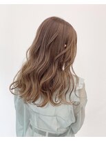 トゥルークリエイション 新越谷(True Creation)&nbsp;新越谷/艶ボルドー/地毛風カラー/こなれハイトーン/髪質改善