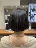 外ハネボブ/ペールベージュ[髪質改善/ヘッドスパ白髪染め/新宿】