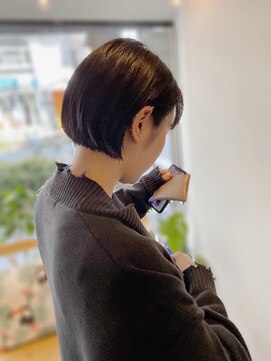 アンドチル 渋谷(AND CHILL) 伸ばしかけに◎コンパクトミニボブ【AND CHILL渋谷】