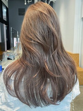 アイティー バイ アルバム 浦和店(IT by ALBUM) ベージュロング_チェリーブラウンフェミニンロング_ba406181