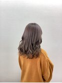 グレーベージュ
