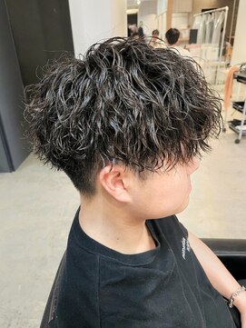 ニアウ 伊勢崎連取店(Niau) ツイストスパイラルパーマ刈り上げマッシュ波巻きパーマメンズ