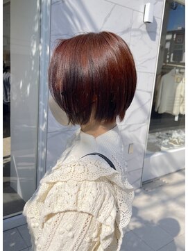 マノハル(MANOHARU) ツヤ感オレンジブラウン　前髪なしのまるみショートボブ