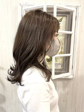 パクタ(PAcuTA.) 韓国風くびれヘア ヨシンモリ エギョモリ