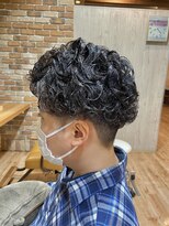 ヴィサージュクルー(VISAGE crew)&nbsp;カールの効いたパーマスタイル！