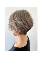 ココロニコル ハイトーン白髪ぼかしカラー