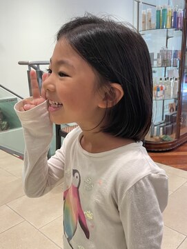 ビュートリアム 梅田(BEAUTRIUM) キッズカット