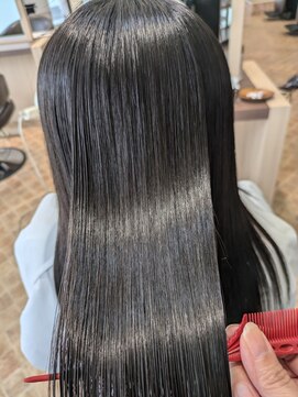 クララ ヒタチナカ(CLALA Hitachinaka) 酸熱トリートメント