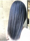ネイビーブルー