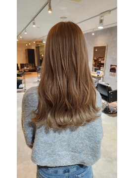 ブロッサム 熊谷店(Blossom) ベージュグラデーション