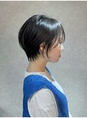 暗めカラーグレージュクールショート