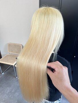 エンブリーチ バイ タグ 樟葉(enn. bleach by t.a.g) 抜きっぱなし/ブロンド/ハイトーンカラー