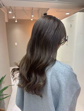 イルームバイリンクス 大宮(ILLUME by LINKTH) 透明感カラー/赤み消しカラー/オリーブベージュ/艶カラー