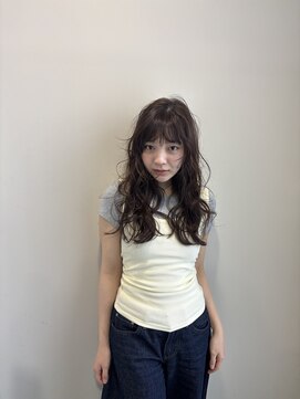 エイチ 梅田(H) ボブミルクティーベージュレイヤーカットアンブレラカラー50代