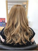 ハイライト×ベージュ系