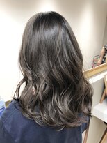 シルク バイ ルカ(SilQ by Luca)&nbsp;ブリーチ無しでも透明感×オリーブグレージュ