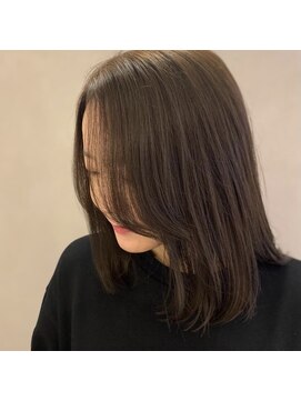 アンドワン 自由が丘(&ONE) グレージュ☆ミディアムストレート♪