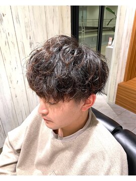 ヨシザワインク バンダイ(YOSHIZAWA Inc. BANDAI) スパイラル/新潟パーマ/ワンカール/ニュアンス/メンズパーマ