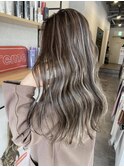 ミルキーベージュ_グレージュカラーボブウルフ_Y57