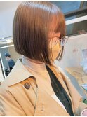 艶と自然にまとまる縮毛矯正ボブ