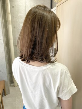 クーナバイトマト 横浜(Cuna by TOMTO) 【YUYA】ミディアムレイヤー_くびれレイヤー