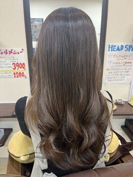 美容室ルシア 艶髪ロングスタイル★