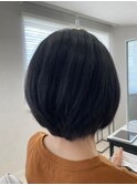ダークカラーマニッシュ透明感小顔ミニボブ20代30代