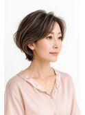 ショートカット・レイヤーカット×白髪ぼかし