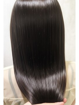 ファム 札幌大通(fam) 春の艶髪◎40代50代向けメテオ白髪染め×髪質改善ロング